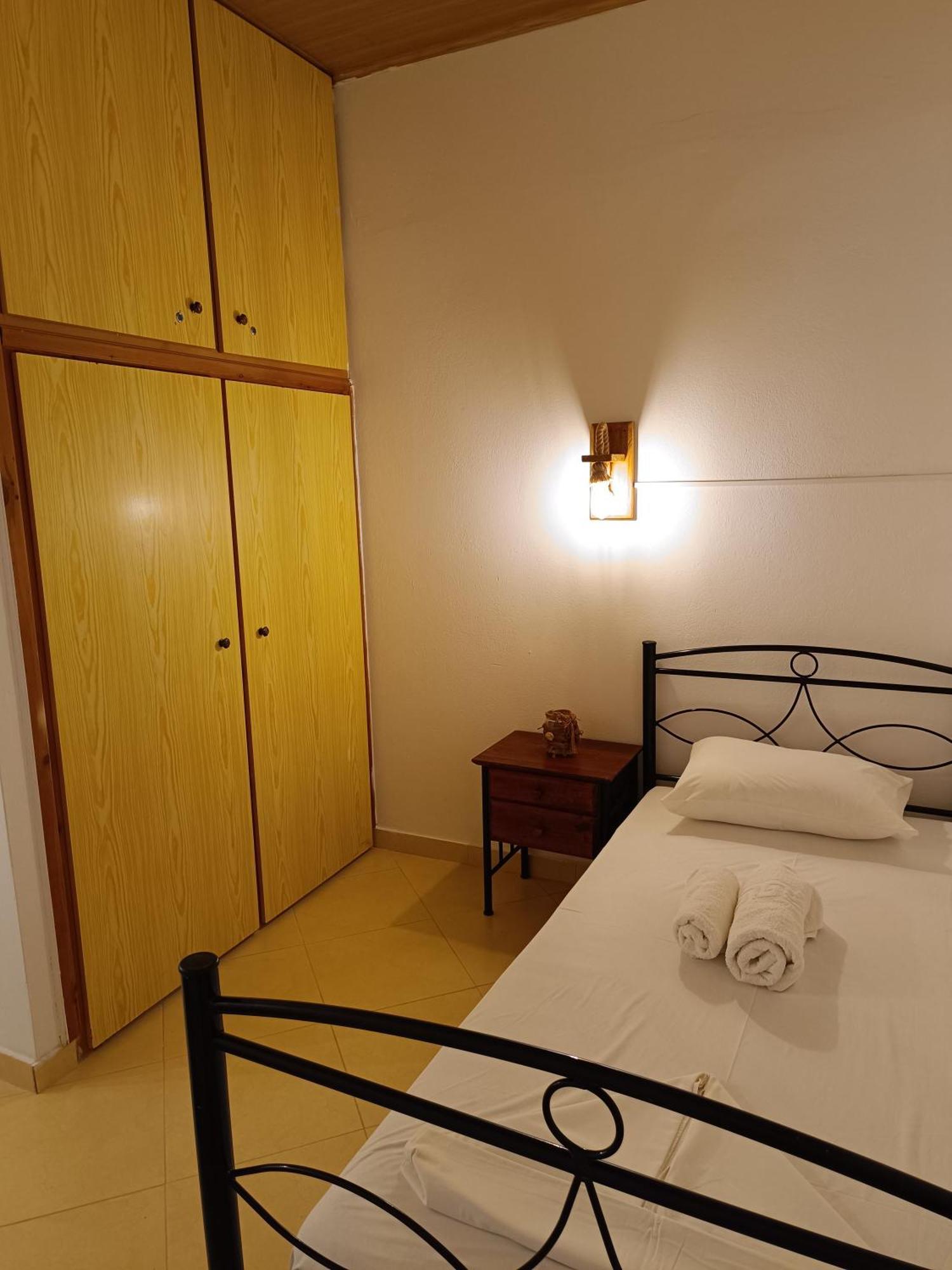 Athina Studio Apartments Κέρβελη Εξωτερικό φωτογραφία